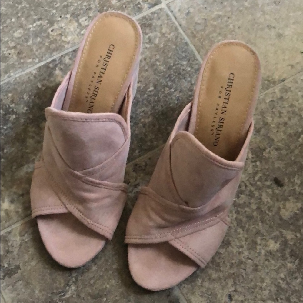 Mauve shade suede heels